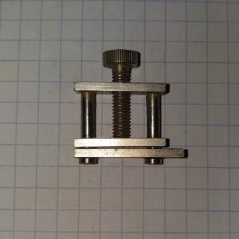 Pièce de serrage